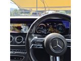 2021 MERCEDES E 200