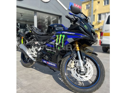YAMAHA R15M MONSTER ENERGY MOTOGP EDITION full+full