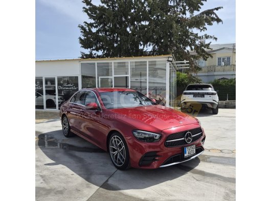 2021 MERCEDES E 200