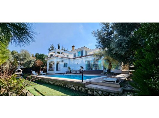 SATILIK 4+1 villa, TÜRK KOÇAN. Ozanköy, Girne