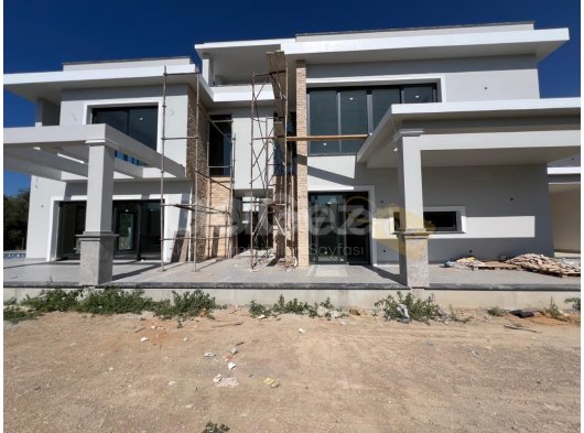 Satılık 4+1 lüx müstakil villa, Ozanköy, Girne