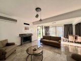 Girne Çatalköyde satılık lux 5+1 villa