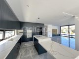 Satılık 4+1 lux ozel havuzlu villa. Catalkoy, Girne