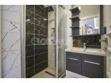 Girne merkezinde satılık modern ve lux 3+1 penthouse, özel havuzlu, özel çatı terası