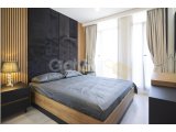 Girne merkezinde satılık modern ve lux 3+1 penthouse, özel havuzlu, özel çatı terası