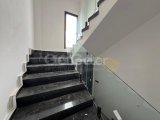Satılık 4 +1 lüks villa. Çatalköy, Girne