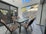 Satılık LÜX YENİ, taşınmaya hazır 4+1 özel havuzlu müstakil modern villa. Bellapais. Girne. TÜRK KOÇAN