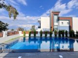 Satılık lüks, taşınmaya hazır 4+1 villa, Alsancak, Girne