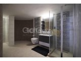 Girne merkezinde satılık modern ve lux 3+1 penthouse, özel havuzlu, özel çatı terası