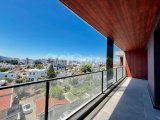 Satılık 2+1 Lüks daire, Premium Rezidans, ortak yüzme havuzu. Dogankoy, Girne. Türk koçan