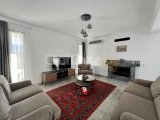 Girne Çatalköyde kiralık LUX 5+1 villa.