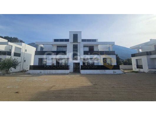 SATILIK 2+1 LAPTA ANAYOLA 50 M MESAFEDE SIFIR DAİRE