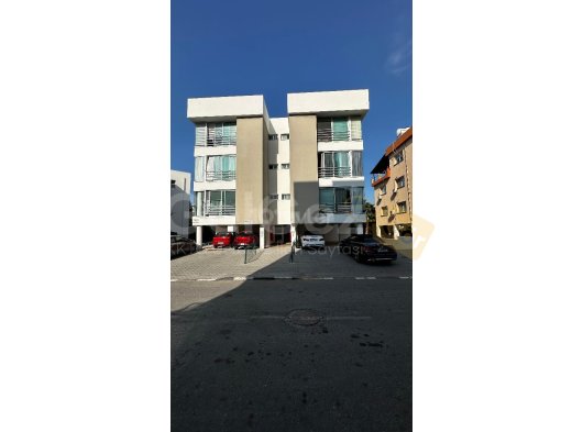 SATILIK 1+1 GİRNE MERKEZ