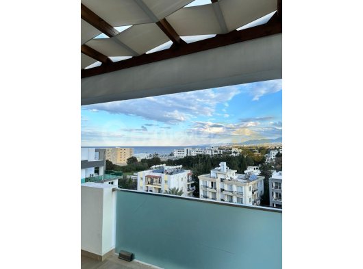 SATILIK 2+1 PENTHOUSE GİRNE MERKEZ