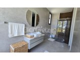 SATILIK 3+1 ULTRALUX TEK KATLI MÜSTAKİL VİLLA ESENTEPE GİRNE
