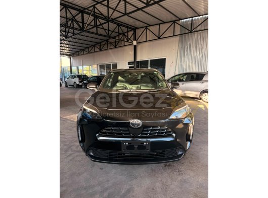 2025  TOYOTA YARIS CROSS HYBRID – PREMİUM SUV KONFORU!