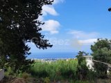 Girne Karmi'de Dağ ve Doğa Manzaralı İmarlı Arsa Satılık!