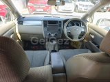 2005 Model Otomatik Nissan