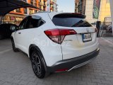 HONDA VEZEL 2015