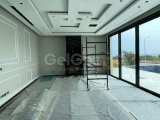 Girne Çatalköy'de Özel Havuzlu 4+1 Villa Fırsatı!