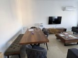 Girne Merkez'de Şehir ve Deniz Manzaralı Modern Penthouse Satılık!
