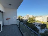 Girne Merkez'de Şehir ve Deniz Manzaralı Modern Penthouse Satılık!