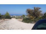 Girne Karşıyaka'da Muazzam Doğa Manzaralı Tarla Satışı!