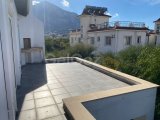 Girne Lapta'da Satılık 3 Yatak Odalı Lüks Villa