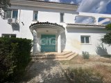 Girne Ozanköy’de satılık 4+1 villa % 50 peşinat 84 ay faizsiz vade imkanı elden ödemeli