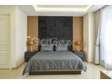 Girne Merkez'de satılık ultra lüks özel havuzlu 3 + 1 Penthouse