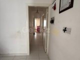 Girne Merkez'de 3+1, Geniş ve Konforlu Daire, Kaçırmayın!