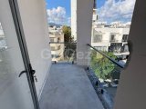 Girne Merkez'de Eşyasız 3+1 Daire - 195.000 GBP