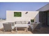 Girne Merkez'de satılık ultra lüks özel havuzlu 3 + 1 Penthouse