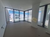 Girne Çatalköy'de satılık 3+2 villa % 50 peşinat 84 ay faizsiz vade imkanı elden ödemeli