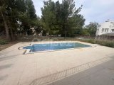 Girne Karşıyaka'da satılık 3+1 villa % 50 peşinat 48 ay faizsiz vade imkanı elden ödemeli