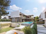 Girne Çatalköy'de Özel Havuzlu 4+1 Yarı Eşyalı Villa - Kaçırmayın!