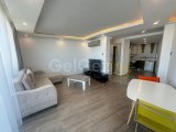 Girne Merkez'de Şehir Manzaralı Modern Daire