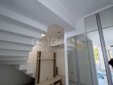 Girne Alsancak'ta Deniz Manzaralı Lüks Villa!