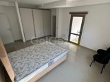 Girne Alsancak'ta Eşyalı, Dağ Manzaralı 1+1 Daire Satılık