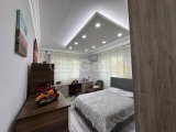 GİRNE MERKEZDE TÜRK KOÇANLI SATILIK LÜKS 3+1 DAİRE