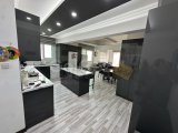 GİRNE MERKEZDE TÜRK KOÇANLI SATILIK LÜKS 3+1 DAİRE