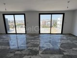 Lefkoşa Hamitköy'de Şehir Manzaralı 2+1 Satılık Penthouse