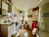 GİRNE ÇATALKÖY’de 1976,87 m2 BAHÇE İÇERİSİNDE DAĞ VE DENİZ MANZARALI MÜSTAKİL EV