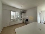 LEFKOŞA GÖNYELİ’de 3+1 MERKEZİ ISITMALI 130m2 DAİRE