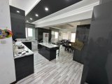 GİRNE MERKEZDE TÜRK KOÇAN’lı 3+1 185m2 ENSUITE DAİRE