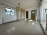 GİRNE ÇATALKÖY’de 4+1 EŞSİZ DENİZ VE DAĞ MANZARALI SATILIK VİLLA
