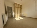 GİRNE ÇATALKÖY’de 4+1 EŞSİZ DENİZ VE DAĞ MANZARALI SATILIK VİLLA