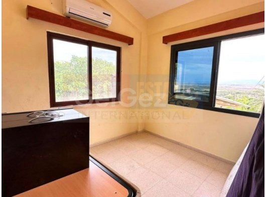 KESİNTİSİZ MANZARALI VILLA