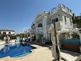 Girne Çatalköy’de satılık 3 + 1 lüks villa ⚪