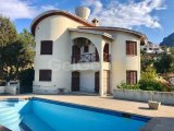 Girne Edremit’te satılık villa